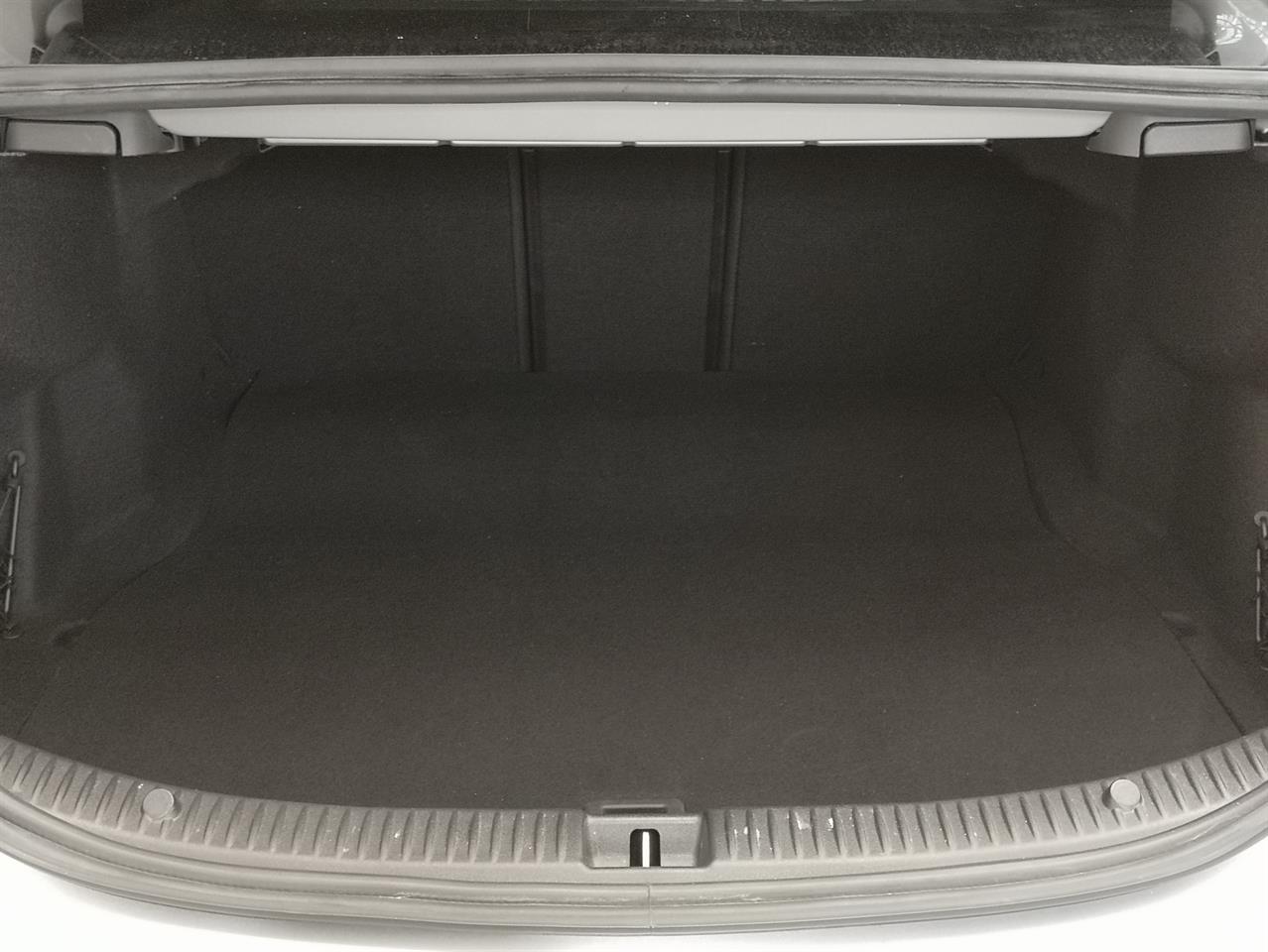 2015 Mercedes-Benz C 200