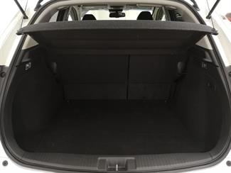 2016 Honda Vezel - Thumbnail