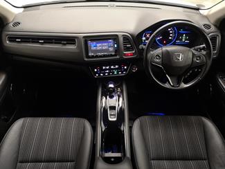2016 Honda Vezel - Thumbnail