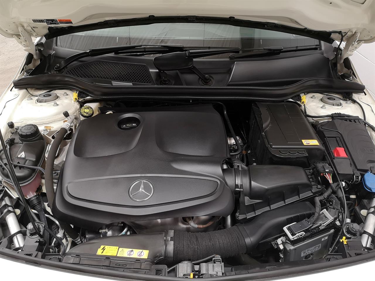 2015 Mercedes-Benz A 180