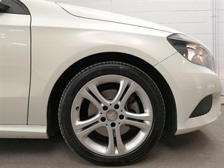 2015 Mercedes-Benz A 180 - Thumbnail