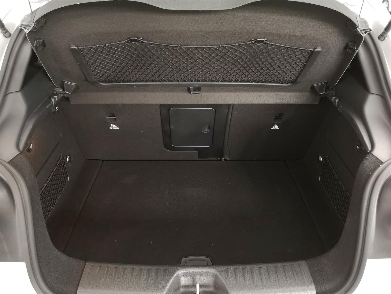 2017 Mercedes-Benz A 180