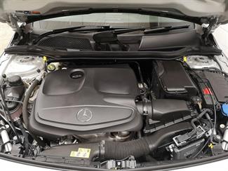 2017 Mercedes-Benz A 180 - Thumbnail