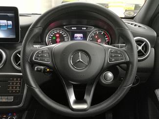 2017 Mercedes-Benz A 180 - Thumbnail