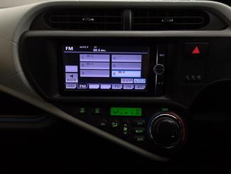 2013 Toyota Aqua - Thumbnail