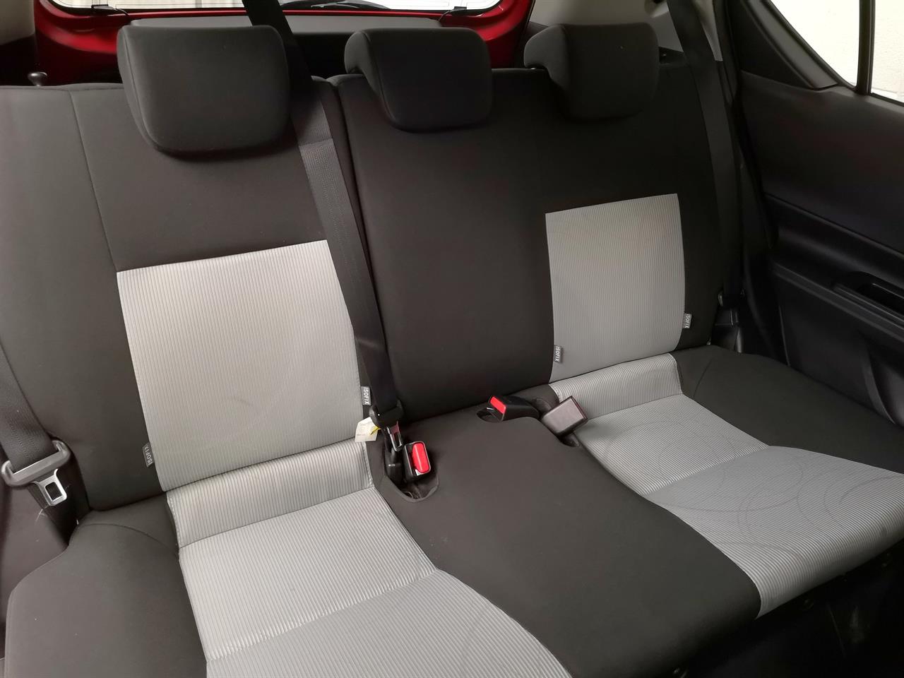 2013 Toyota Aqua