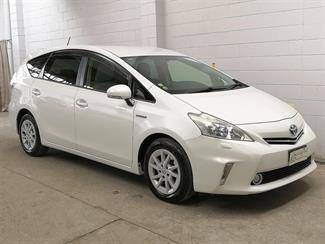 2012 Toyota Prius - Thumbnail