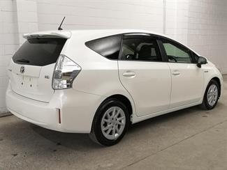 2012 Toyota Prius - Thumbnail