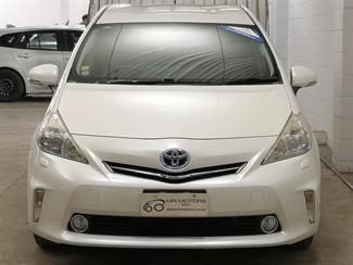 2012 Toyota Prius - Thumbnail