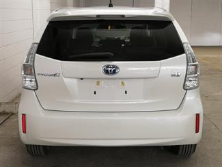 2012 Toyota Prius - Thumbnail