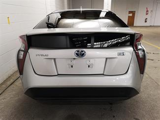 2017 Toyota Prius - Thumbnail