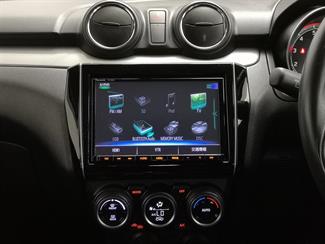 2017 Suzuki Swift - Thumbnail