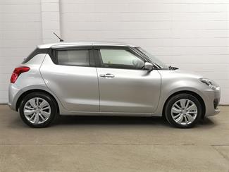2017 Suzuki Swift - Thumbnail
