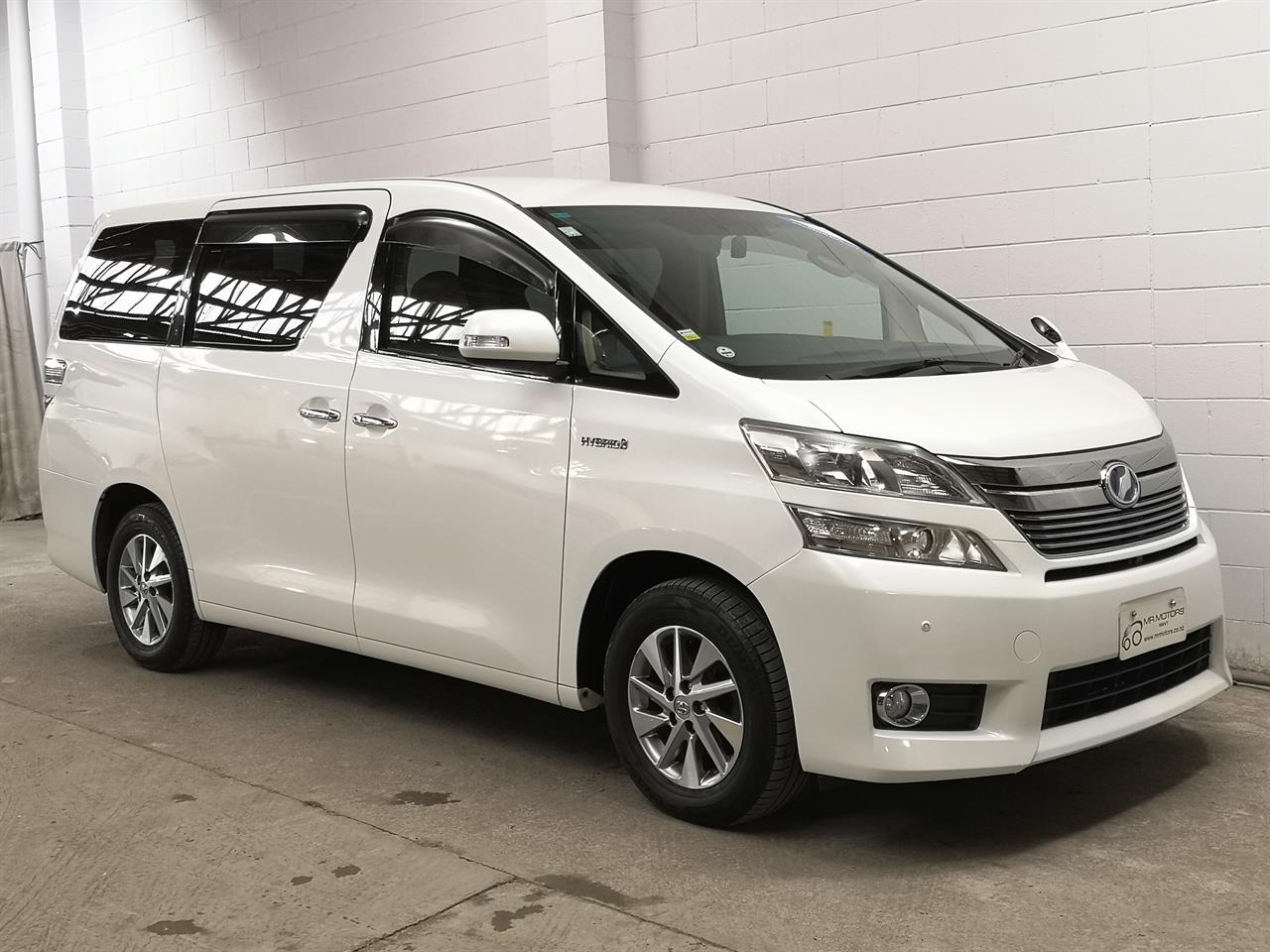 2012 Toyota Alphard