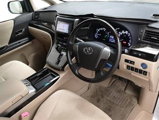 2012 Toyota Alphard - Thumbnail