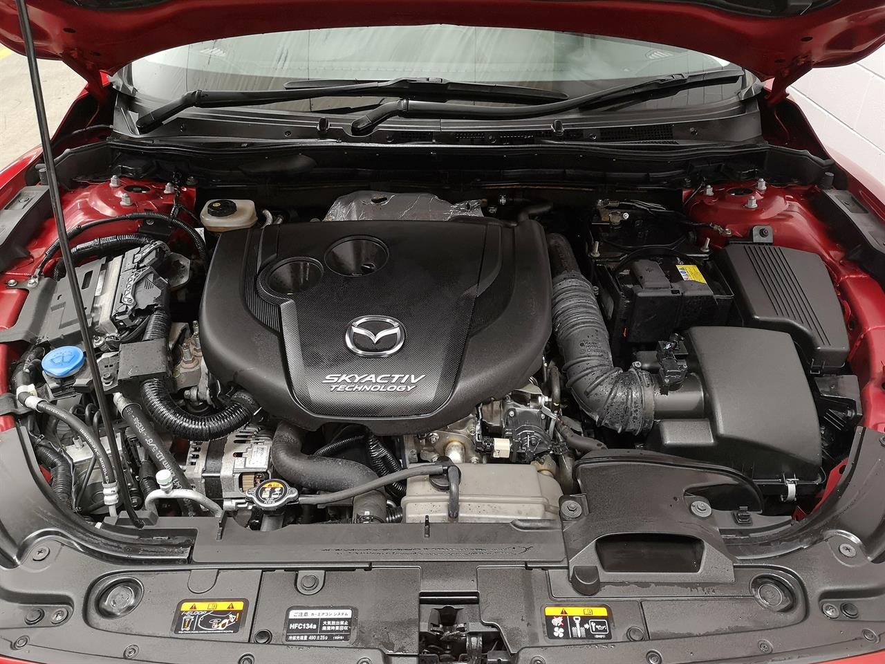 2013 Mazda atenza