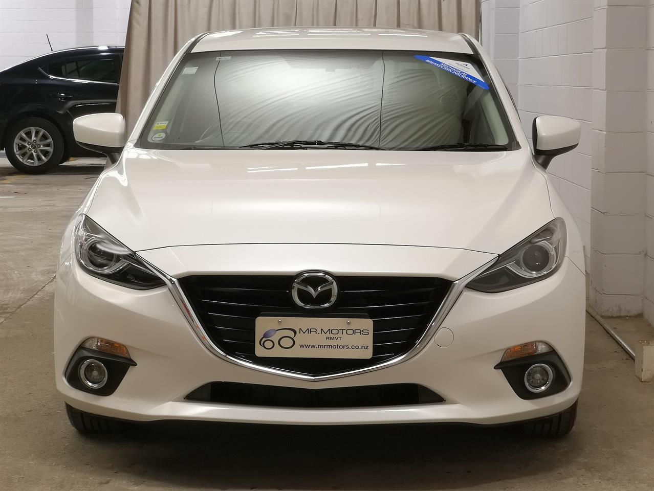 2014 Mazda Axela