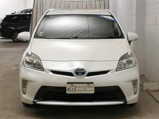 2012 Toyota Prius - Thumbnail