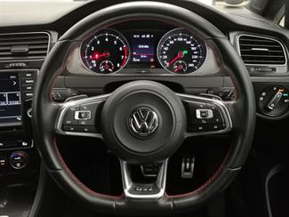 2017 Volkswagen Golf GTI - Thumbnail