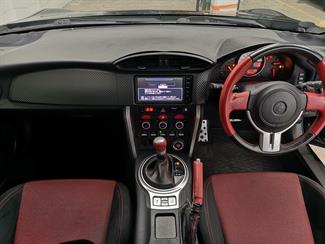 2015 Toyota 86 - Thumbnail