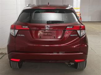 2015 Honda Vezel - Thumbnail