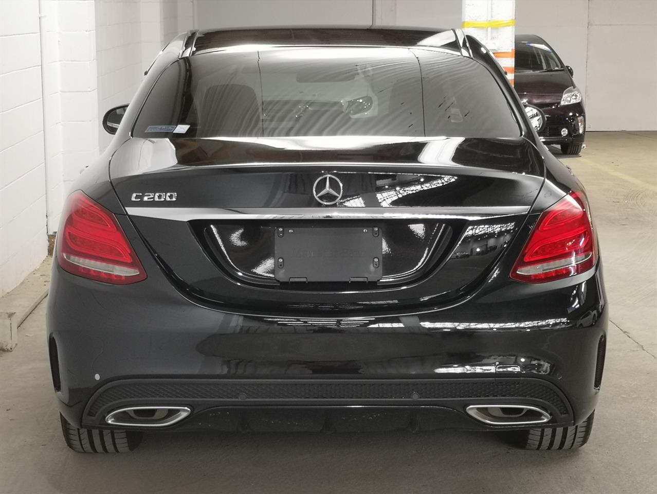 2015 Mercedes-Benz C 200