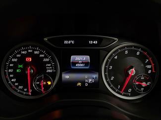 2017 Mercedes-Benz A 180 - Thumbnail