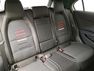 2017 Mercedes-Benz A 180 - Thumbnail