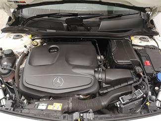 2017 Mercedes-Benz A 180 - Thumbnail