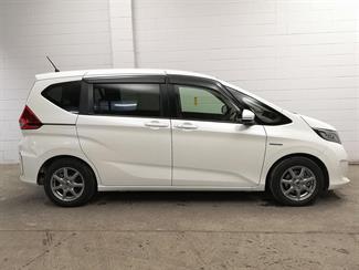 2016 Honda Freed - Thumbnail