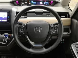 2016 Honda Freed - Thumbnail