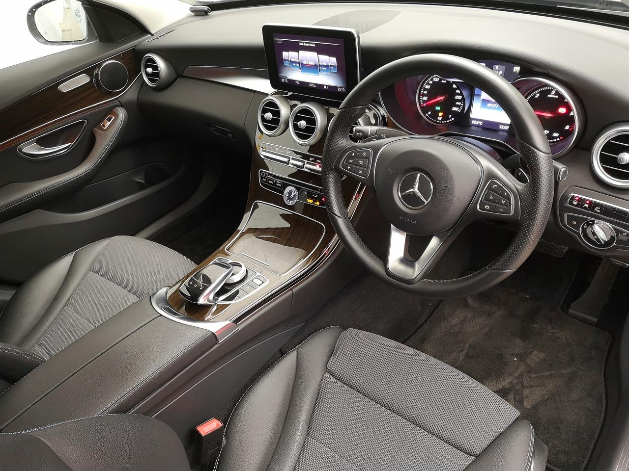 2016 Mercedes-Benz C 220