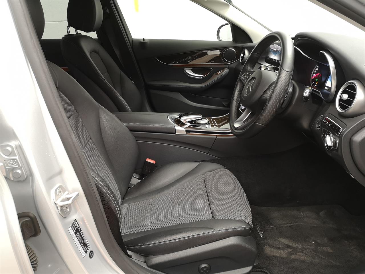 2016 Mercedes-Benz C 220