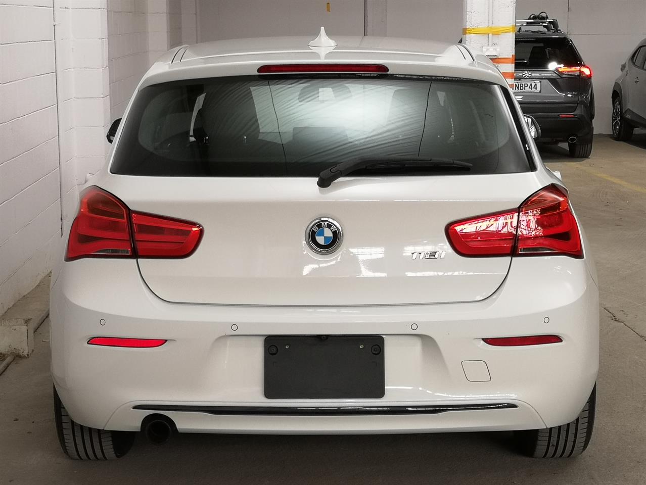 2017 BMW 118I