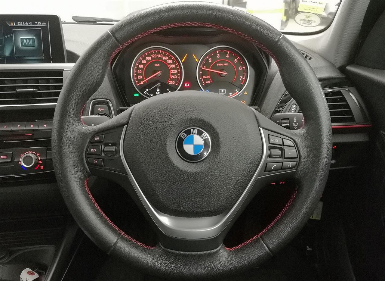 2017 BMW 118I