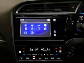 2015 Honda Shuttle - Thumbnail