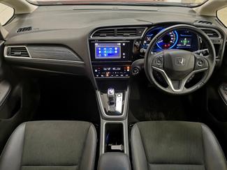 2015 Honda Shuttle - Thumbnail