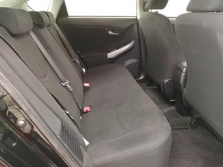 2013 Toyota Prius - Thumbnail