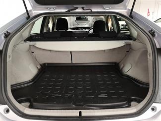 2013 Toyota Prius - Thumbnail