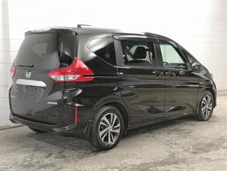 2017 Honda Freed - Thumbnail