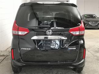 2017 Honda Freed - Thumbnail