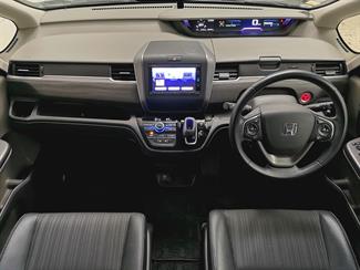 2017 Honda Freed - Thumbnail