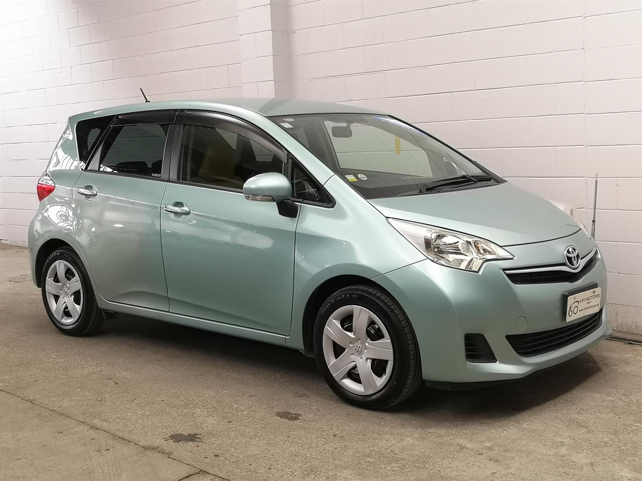 2014 Toyota Ractis