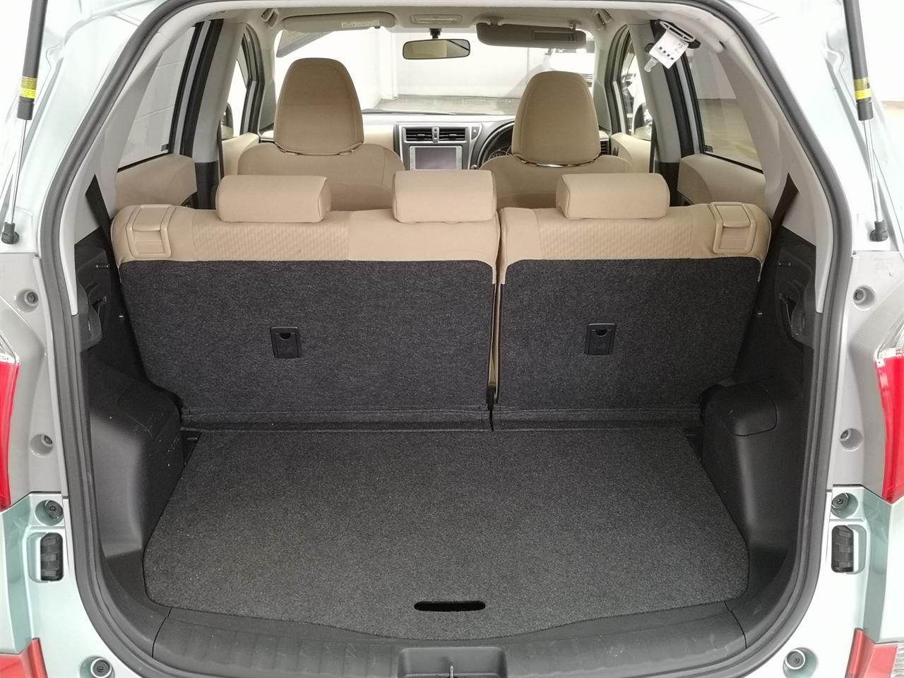 2014 Toyota Ractis