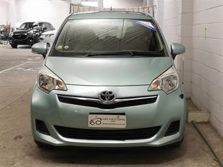 2014 Toyota Ractis - Thumbnail