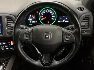 2017 Honda Vezel - Thumbnail