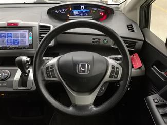 2015 Honda Freed - Thumbnail