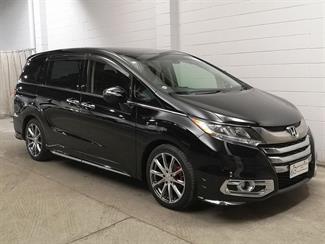 2015 Honda Odyssey - Thumbnail