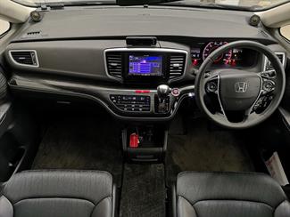 2015 Honda Odyssey - Thumbnail