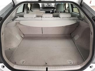 2015 Toyota Prius - Thumbnail